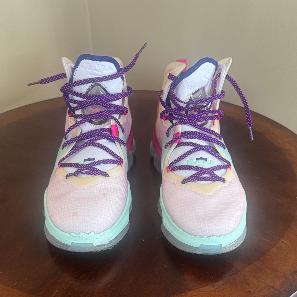 Nike Multi-Color Pink and Purple Youth Sneakers